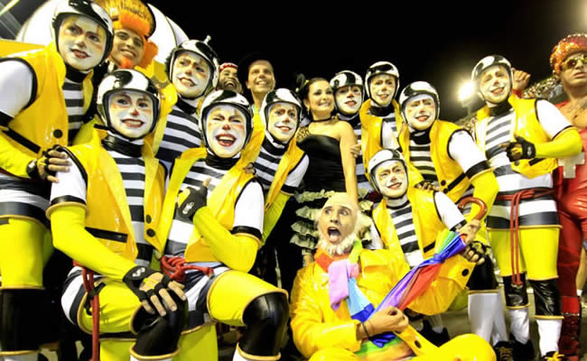dancer-of-sao-clemente-samba-school-rio