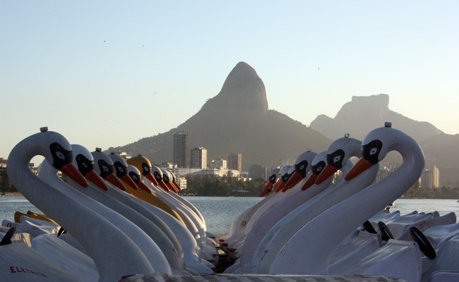 Enjoy the sunset at the Lagoa Rodrigo de Freitas, Rio de Janeiro Brazil